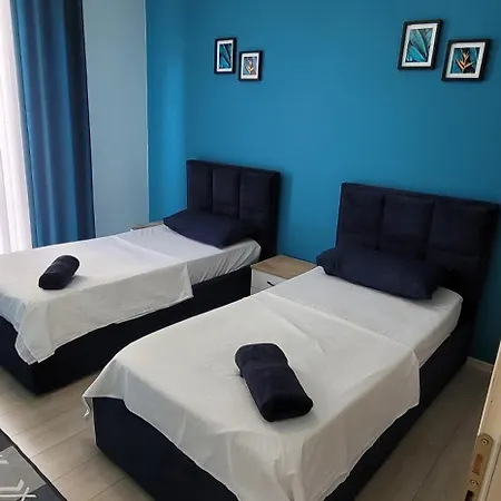 Apartment Hidden Gem, Modern 2bedroom, Amazing Terrace-free Parking-your Away From Tirana