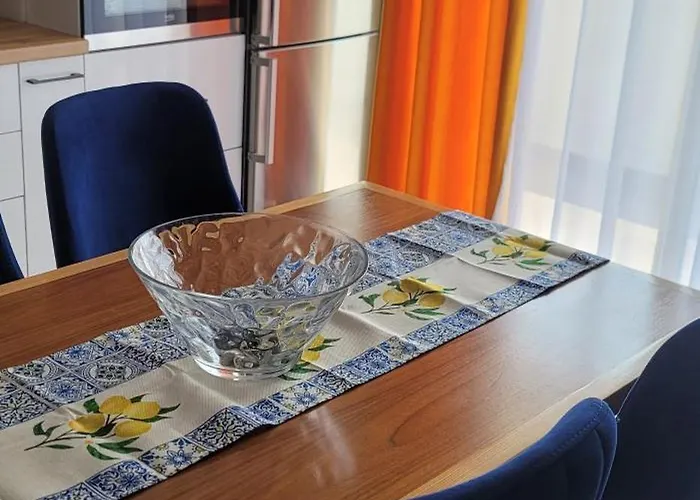 Hidden Gem, Modern 2bedroom, Amazing Terrace-free Parking-your Away From Apartment Tirana