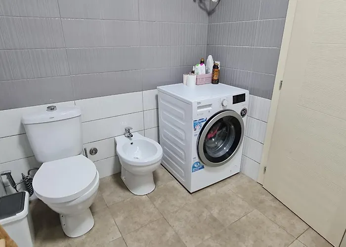 Apartment Hidden Gem, Modern 2bedroom, Amazing Terrace-free Parking-your Away From Tirana